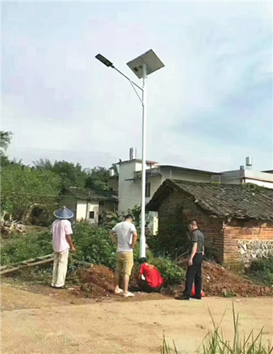 太陽能路燈安裝
