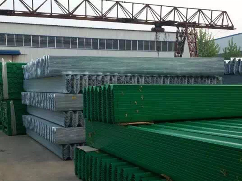 5分鍾全面理解波形護欄，趕緊珍藏吧！